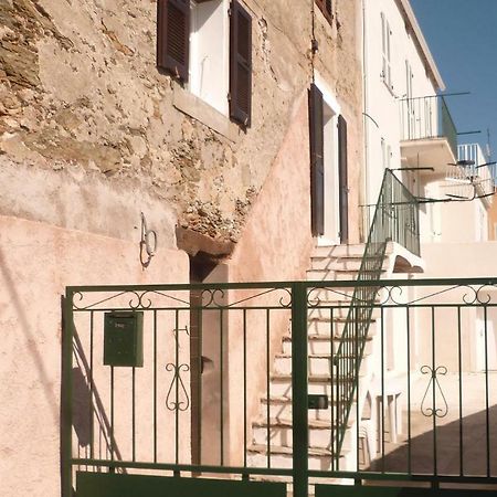 Lovely Apartment In Pietranera With Wifi Luaran gambar
