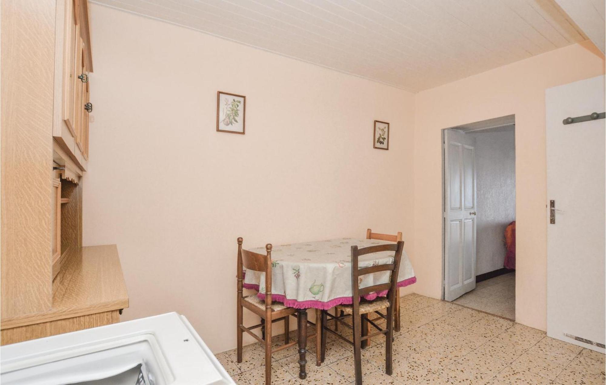 Lovely Apartment In Pietranera With Wifi Luaran gambar